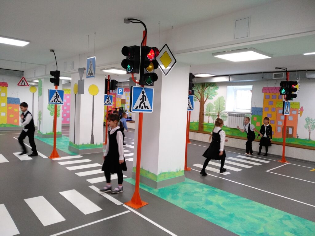 Использование интерактивных комплексов ПДД в детских игровых центрах